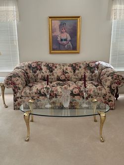Vintage couch - floral