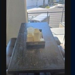 ⚠️⚠️⚠️⚠️TABLE WITH STOOLS⚠️⚠️⚠️⚠️