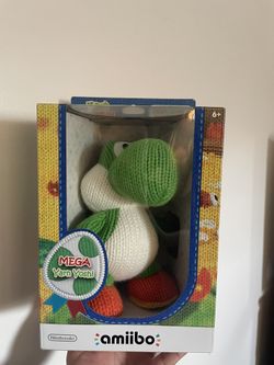 Mega Yarn Yoshi amiibo