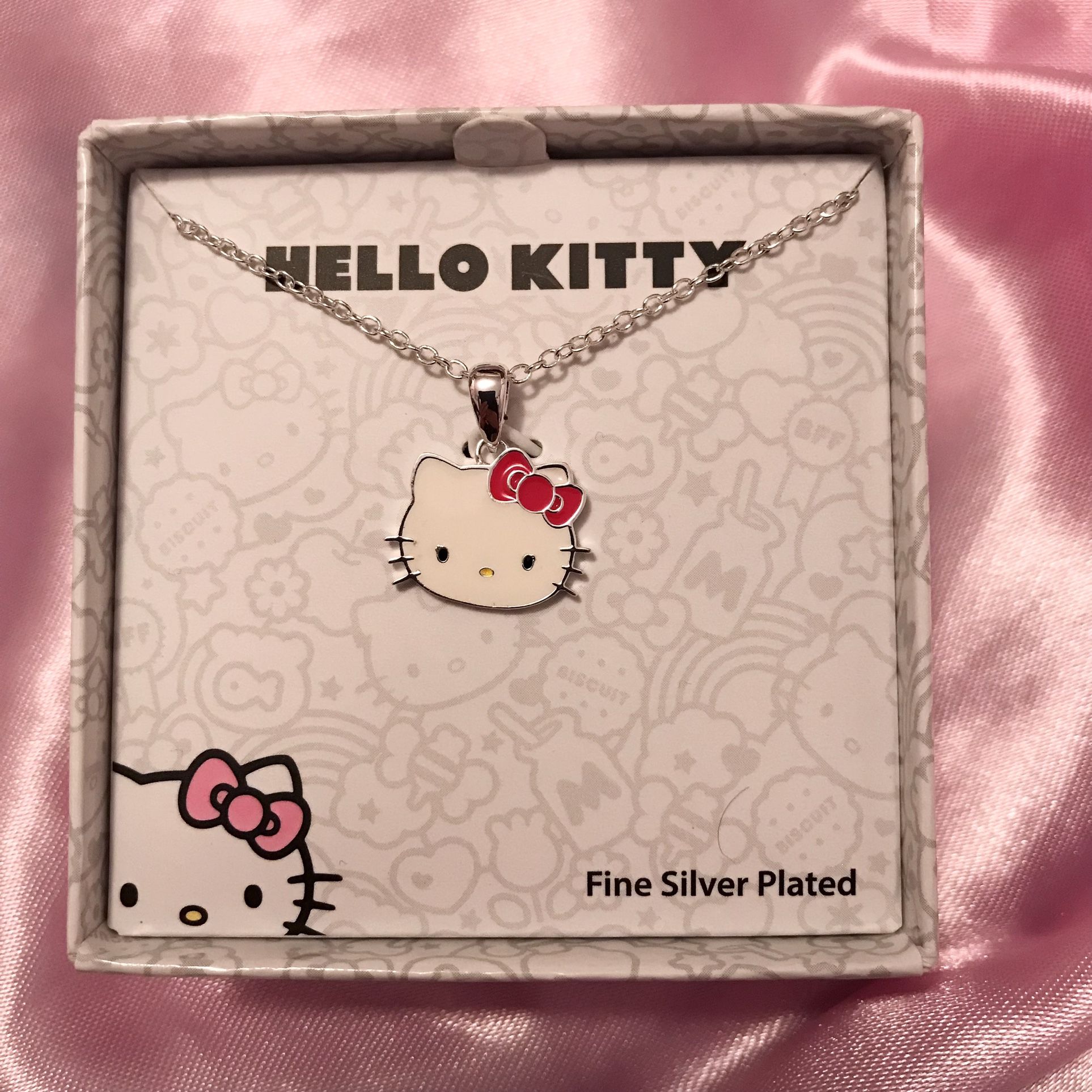 Hello Kitty Head Necklace
