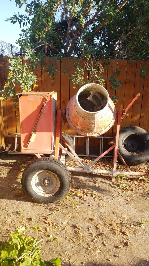 Canoga Large Gasoline Powered Cement Mixer Trailer for Sale in