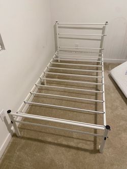 bedstead