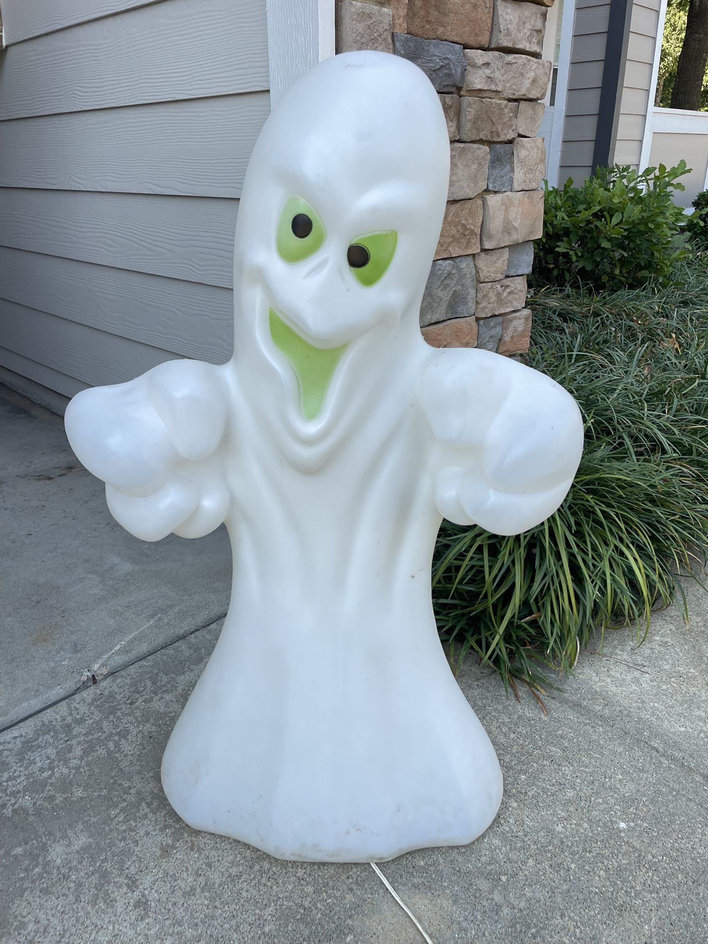 Vintage Halloween Blow Mold Green Eyes Ghost 