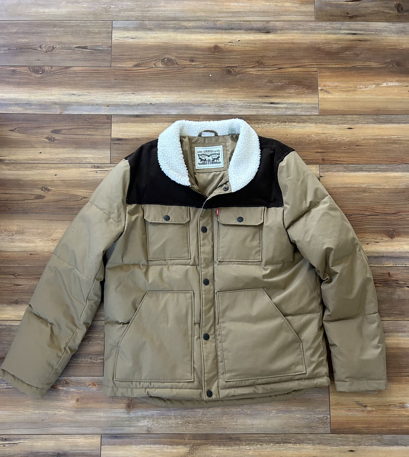 Levi’s Puffer Jacket