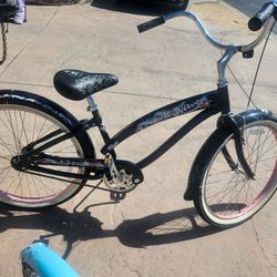 Nirve Island Flower Beach Cruiser