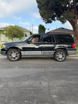 2005 ford explorer black