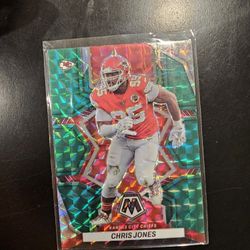 CHRIS JONES CHIEFS Green SPIRAL MOSAIC PANINI NFL SPORTS CARD!