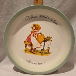 "Holly Hobbie" 10 1/4" collector Plate VTG 1972/ hanger-USA 