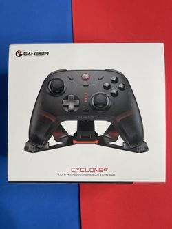 GameSir Cyclone 2 Wireless Controller – Brand New with Charging Dock 