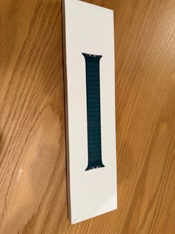 Apple Watch Leather Band - Sequoia Green M/L 45mm