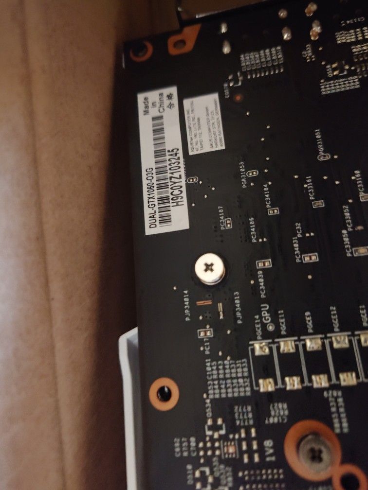 Asus GTX 1060 3gb Card