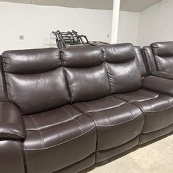 Recliner sofa