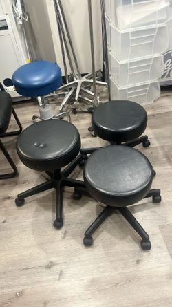 Mini stools for office