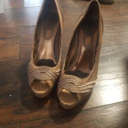 Charles Heels Size 7
