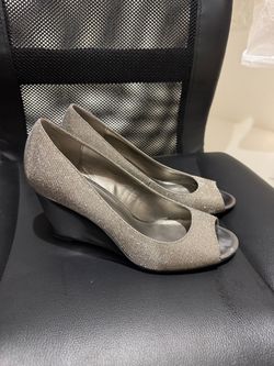 Bandolino women’s heels