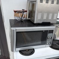 Free Microwave And Air fryer Pompano 