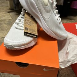 Nike Revolution 7 Women’s 