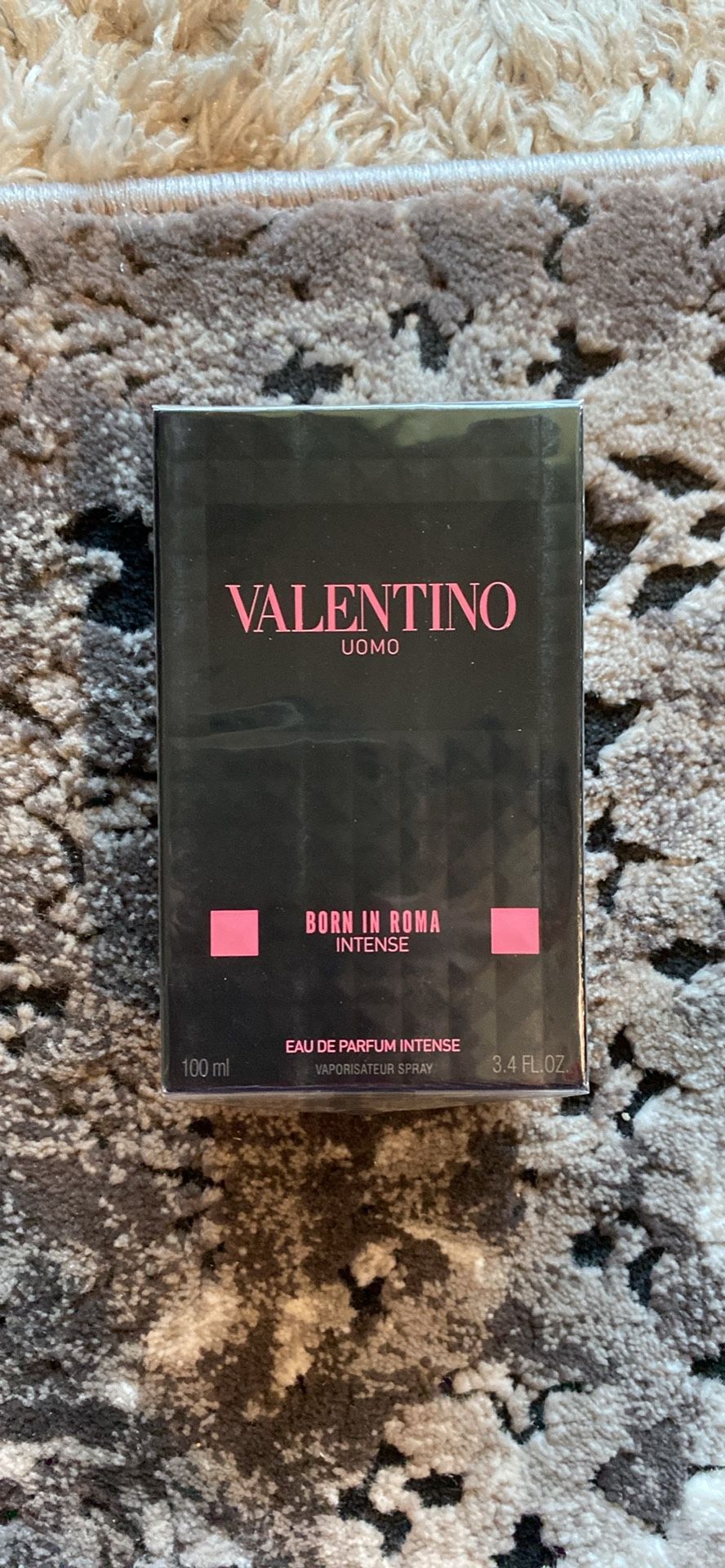 *BRAND NEW* Valentino UOMO