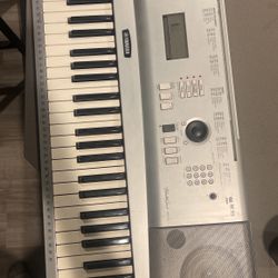 Yamaha Keyboard