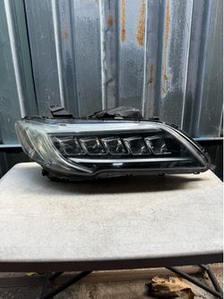2016 2017 2018 Acura RDX Right side Headlight