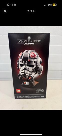 LEGO Star Wars AT-AT Driver Helmet Set 75429