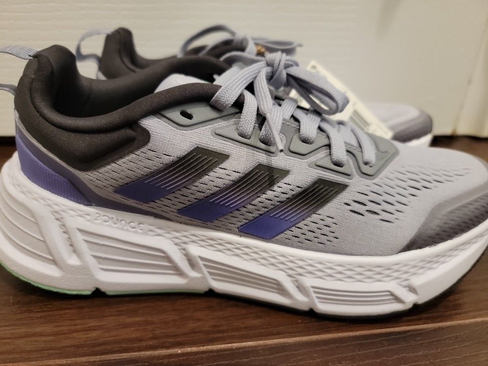 Adidas Womens Questar Running Shoes Size 8.5 US
