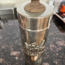MCM Tommi Parzinger 1970s Hollywood Regency Italian  Cocktail Shaker