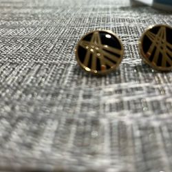 Onyx Button Earrings 14k Yellow Gold