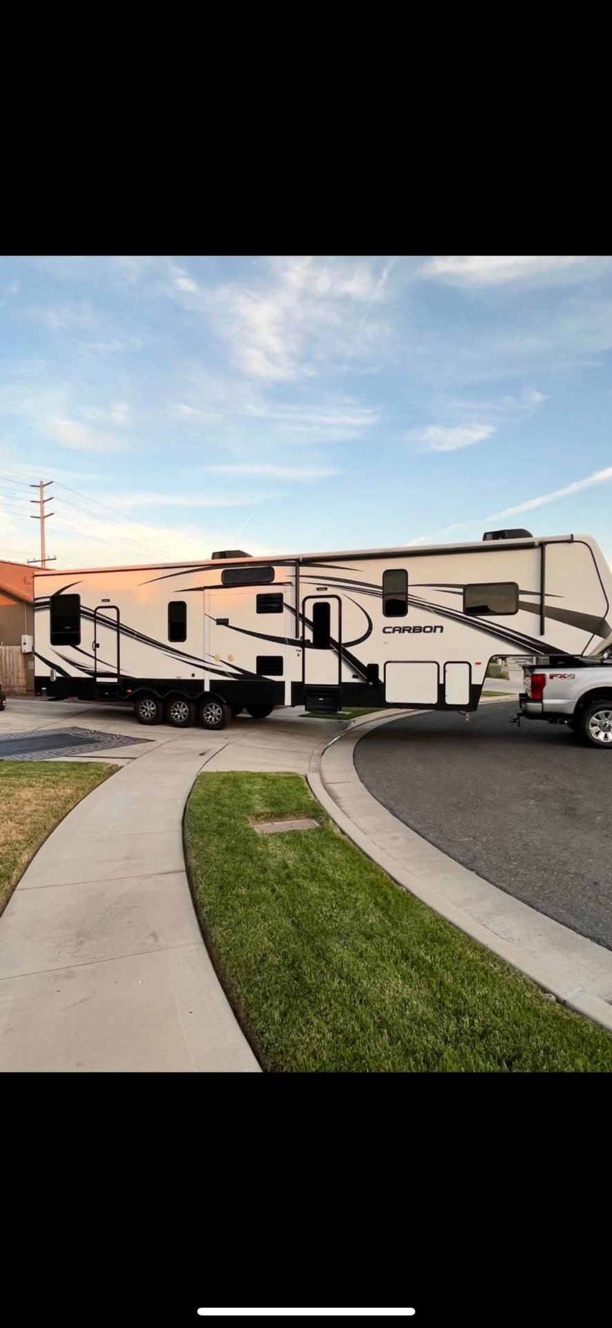 2015 Keystone Carbon 377