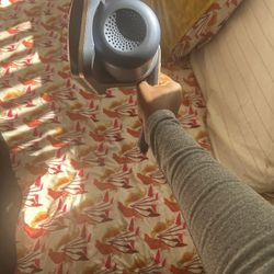 Hand Held Bed/couch Vacuum 