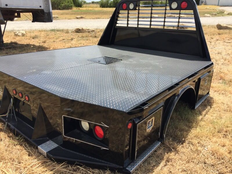 JI Ranch Hand Skirted Flatbed