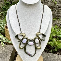 4 different pretty vintage necklaces