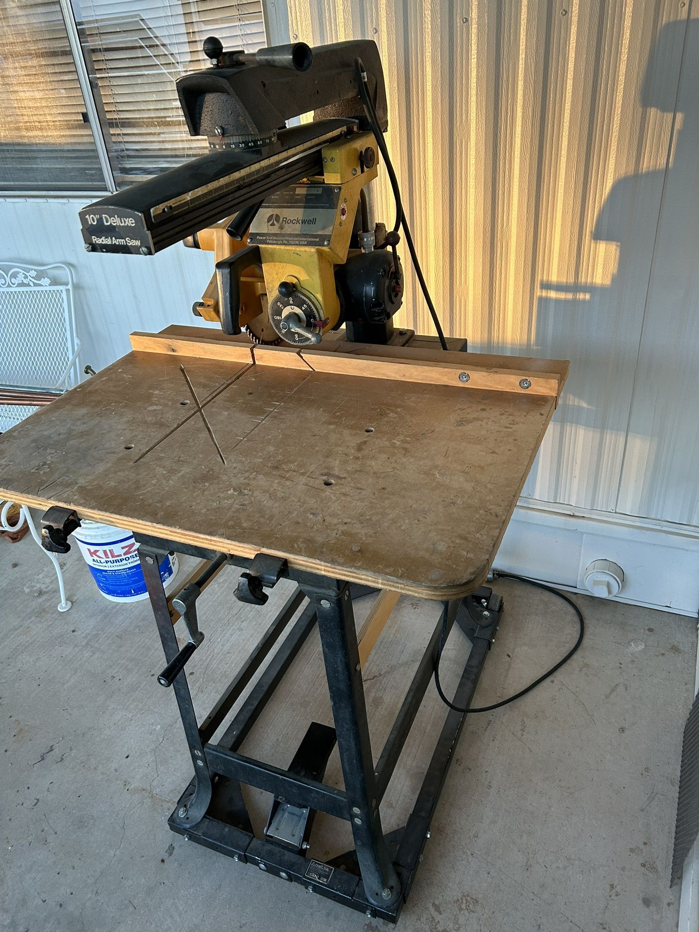 Radial Arm Saw