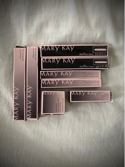 Mary Kay Eye Makeup Bundle