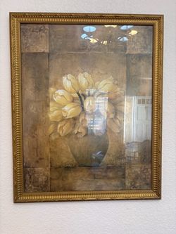 Framed Floral Art Print with Gold Frame