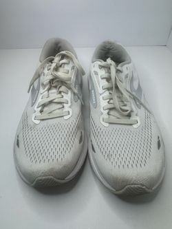Brooks Adrenaline GTS 23 Women's Size 9.5B