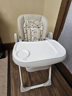Babilous Adjustable High Chair for Babies and Toddlers
