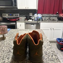 Jordan 5 Olives