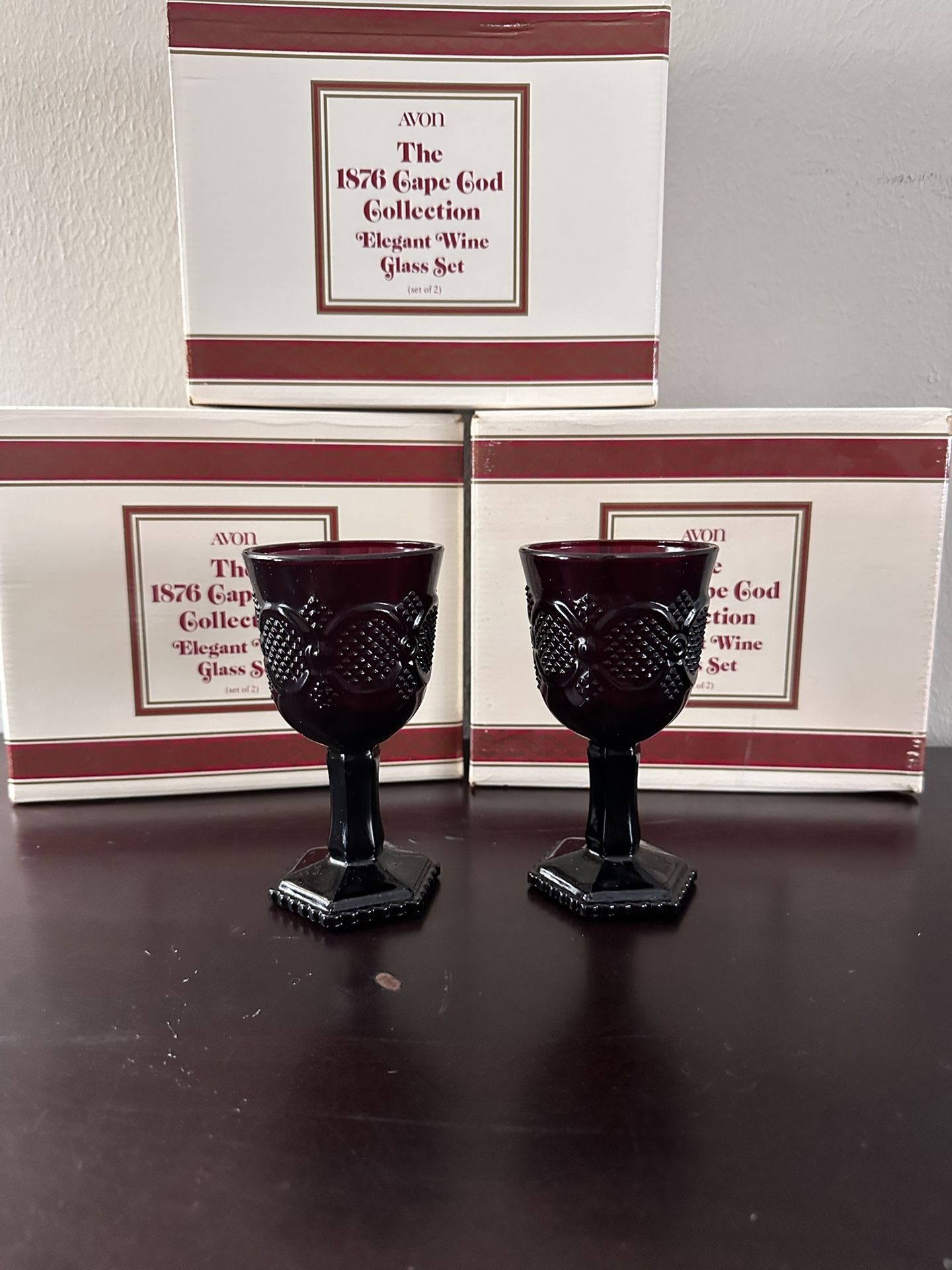 Avon The 1876 Cape Cod Collection Vintage Red Wine Glasses