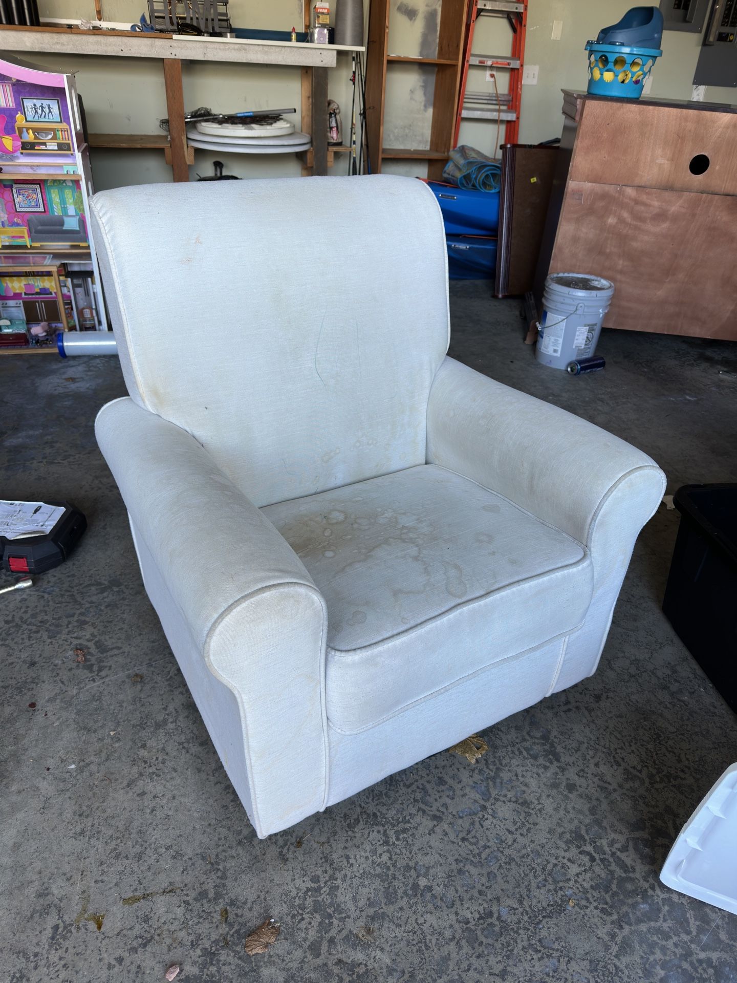White Swivel And Rocking Chair For Free