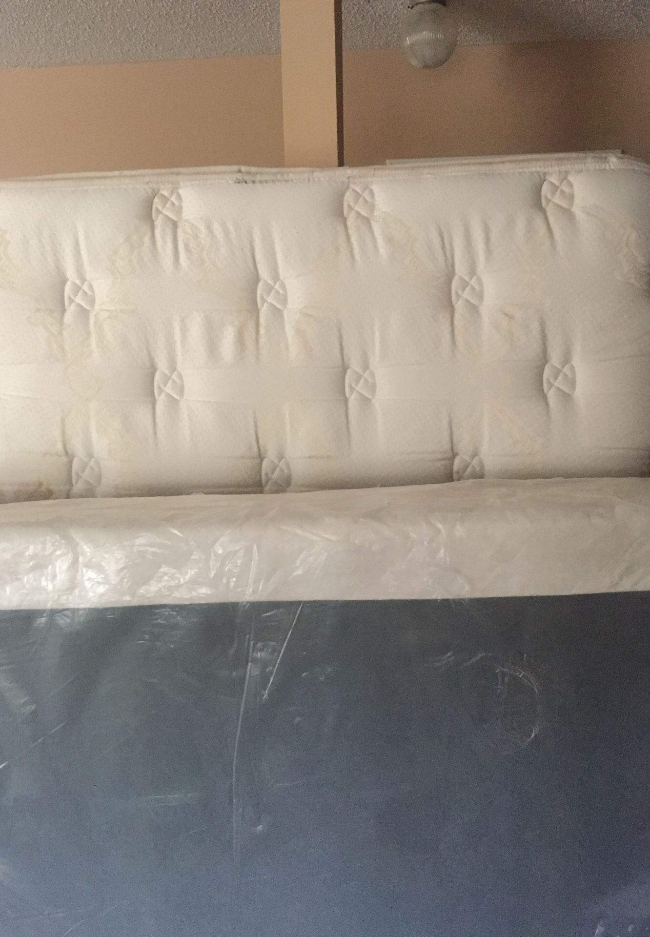 Full mattress set. Pillow Top