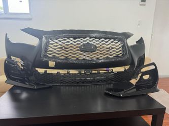 Se Vende Bumper De Infinity Q50 , También Se Le Pinta Y Se instala 👍