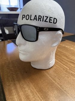 Oakley Polarized Sunglasses Black Frame