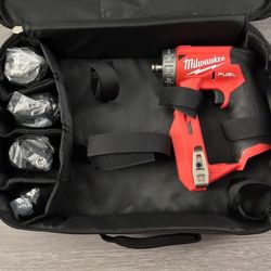 Milwaukee FUEL 4-in-1 Installation Drill Driver Tool Only