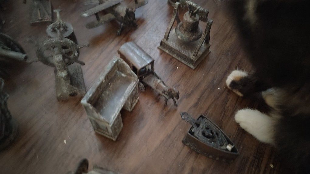 31 pc brass pencil sharpener set