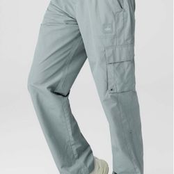 Alo Women's International Wide Leg City Pant - Cosmic Gray. Size Small