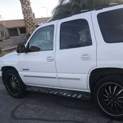 2002 Chevrolet Tahoe