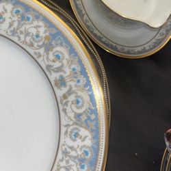 Vintage 2045 Polonaise Noritake China