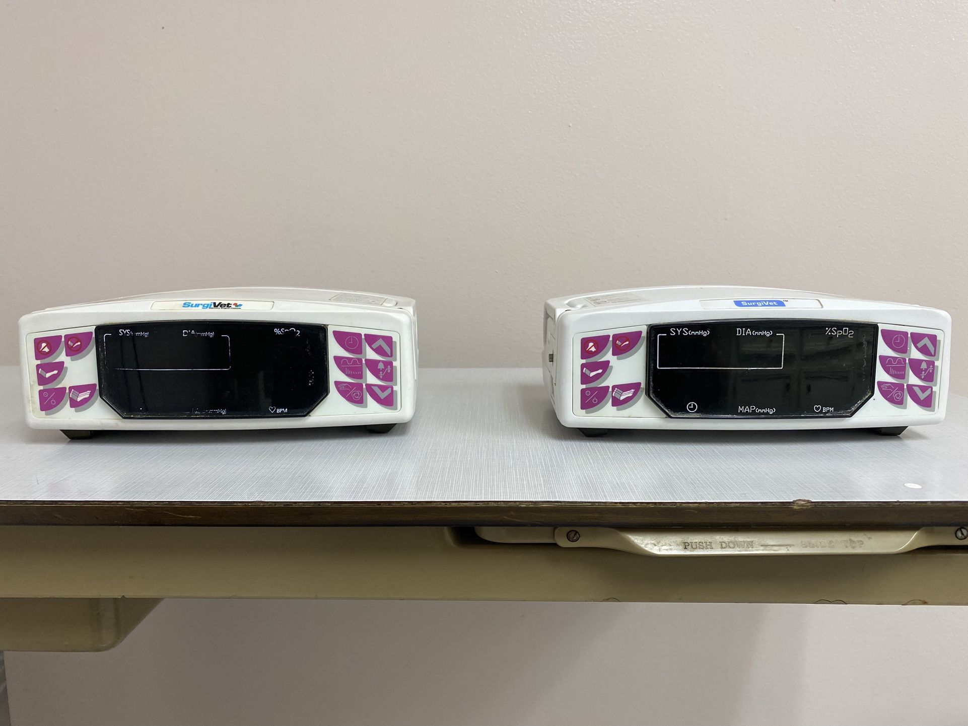 SurgiVet Veterinary Monitor