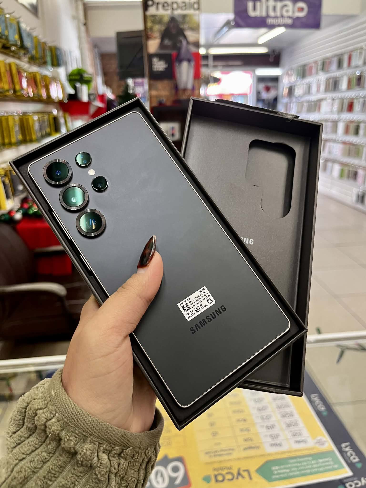 Samsung S25 ULTRA 256GB UNLOCKED✔️